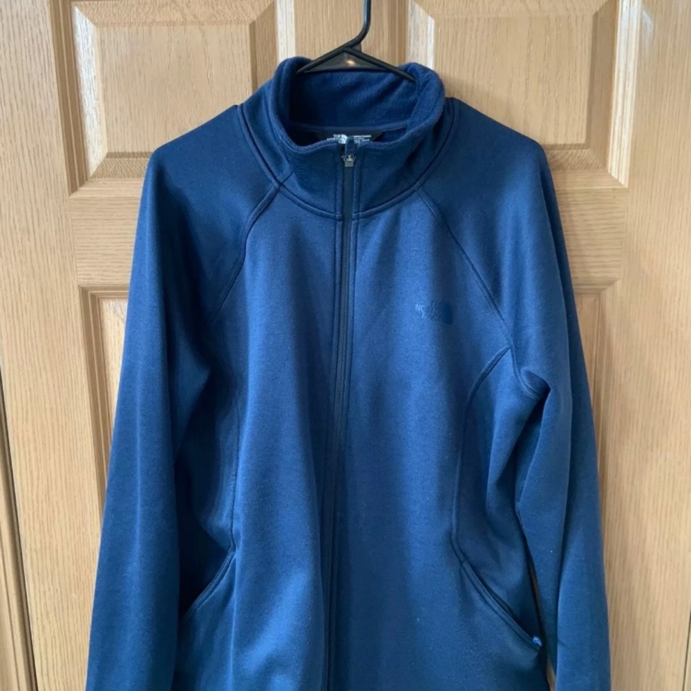 Women’s North Face Lightweight fleece jacket XL